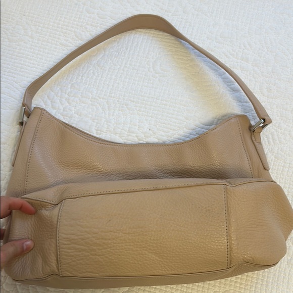 Tory Burch Tan Hobo Bag - Picture 8 of 9
